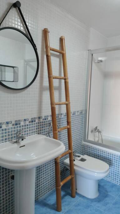 Apartamento La Emisora Ponferrada Ngoại thất bức ảnh